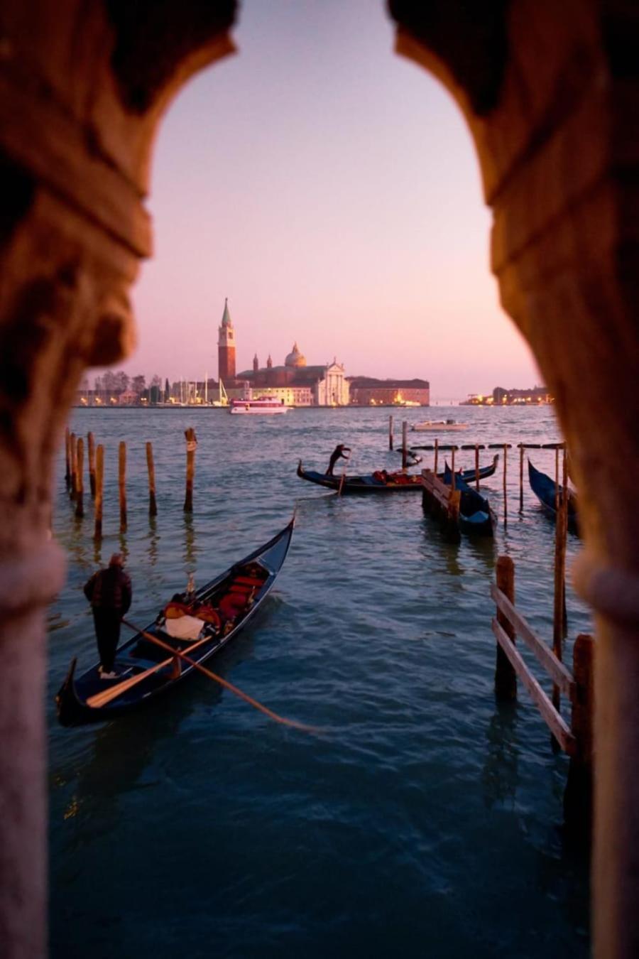 Venice Lion Residence - Vespucci Mestre Luaran gambar The Grand Canal